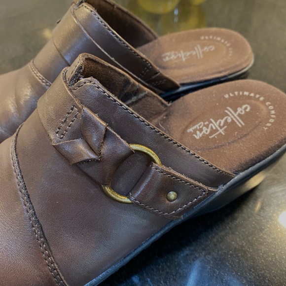 Clarks women’s Size 8.5 shoes/clogs, Comfort Collection. - Picture 8 of 11